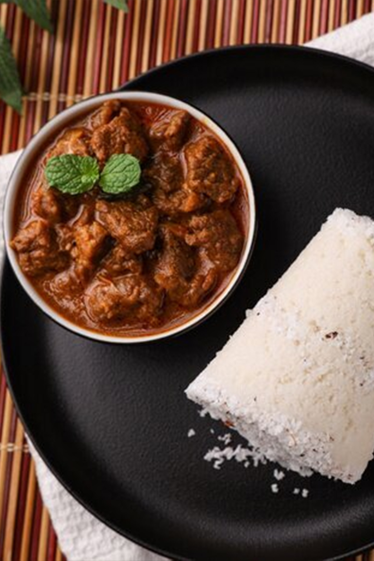 puttu and beef curry